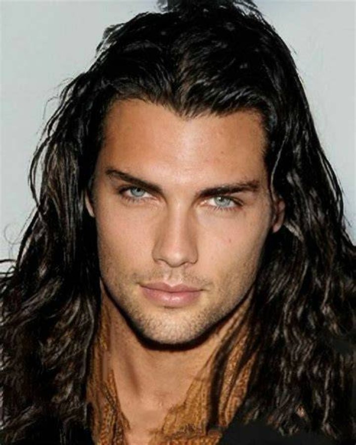 5 Iconic Male Models With Long, Flowing Locks