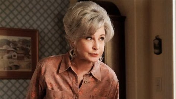 Annie Potts' Salary For Her Role In Young Sheldon: Uncovering The Fortune