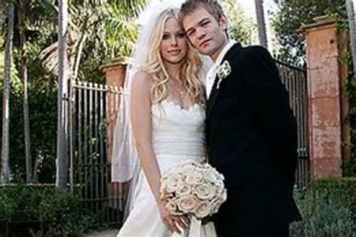 Avril Lavigne And Deryck Whibley: The Inside Story Of Their Wedding