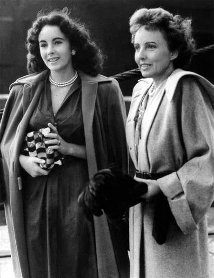 Discover The Unbreakable Bond: Elizabeth Taylor's Brother Unveiled