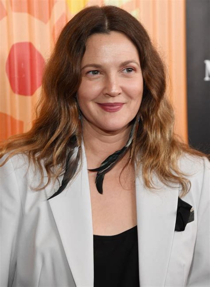 Drew Barrymore's Marital History: A Detailed Look