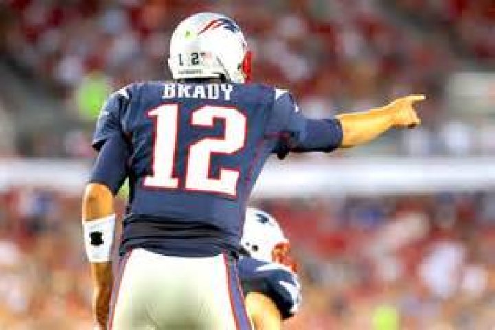Find Out More About Brady Quinn's Wife Here