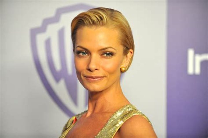 Jaime Pressly's Net Worth: The Secrets Of Her Success Revealed