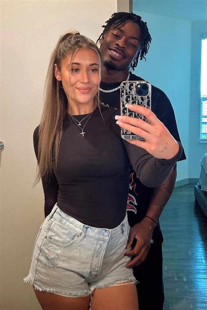 Kameron Marlowe Marries Longtime Love!