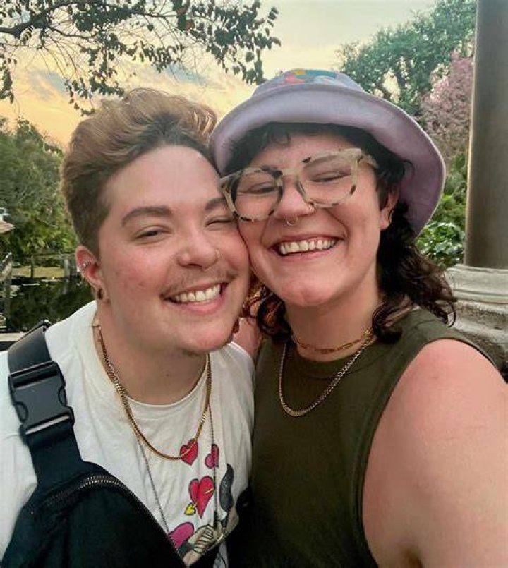 Mariah & Leon: A Sister Wives Journey Through Identity And Acceptance