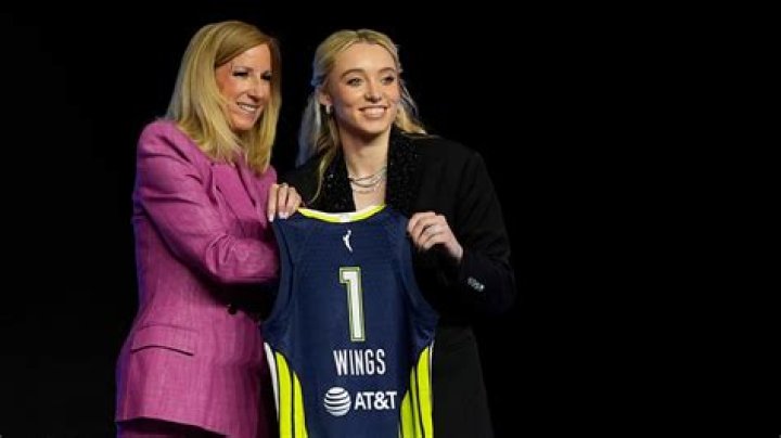 Paige Bueckers' Mom: Raising A Rising Star In Women's Basketball