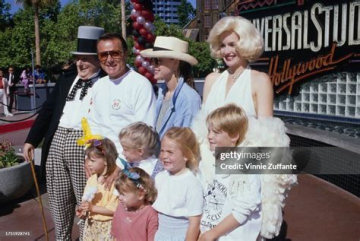 Robert Conrad's Wife: Meet The Woman Behind The Legendary Actor