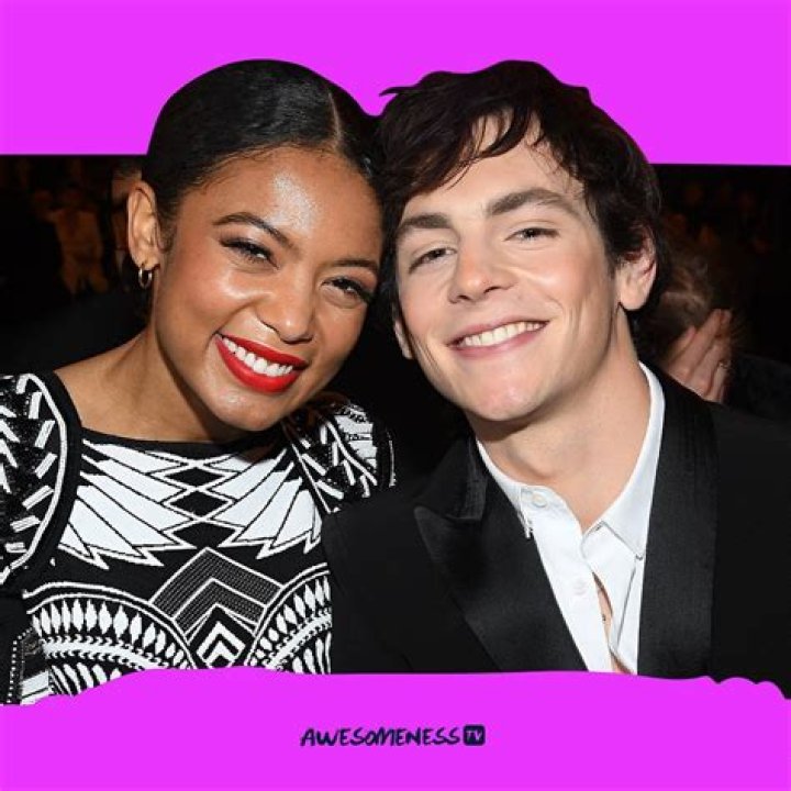 The Dynamic Duo: Ross Lynch And Jaz Sinclair's On-Screen Chemistry