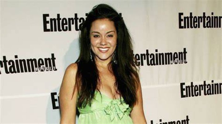 The Enchanting Career Of Actress Katy Mixon