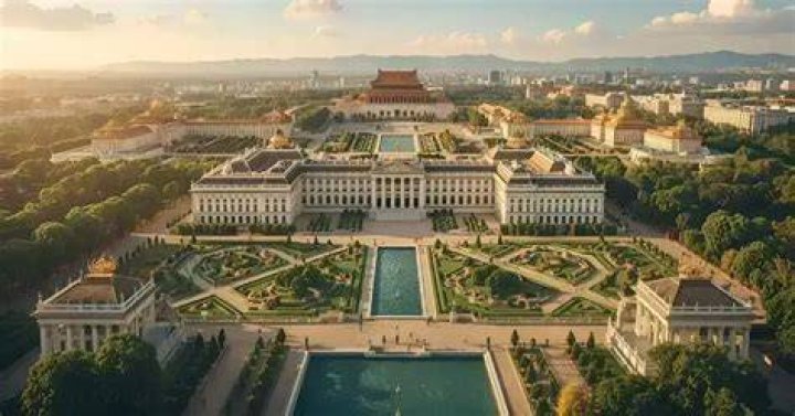 The Grandeur Of The Largest Palace In The World