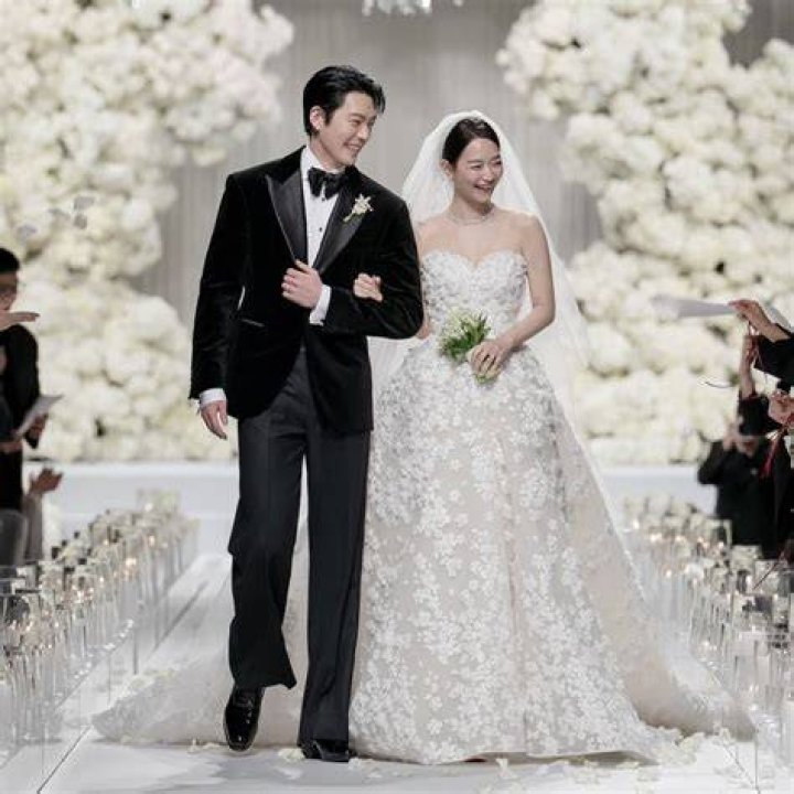 The Ultimate Guide: Determining The Height Of Kim Woo Bin