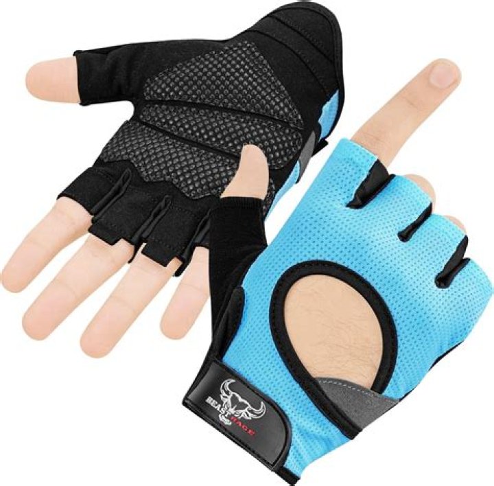 Top-Rated Lightweight Gloves: Gloves For Pros And Beginners