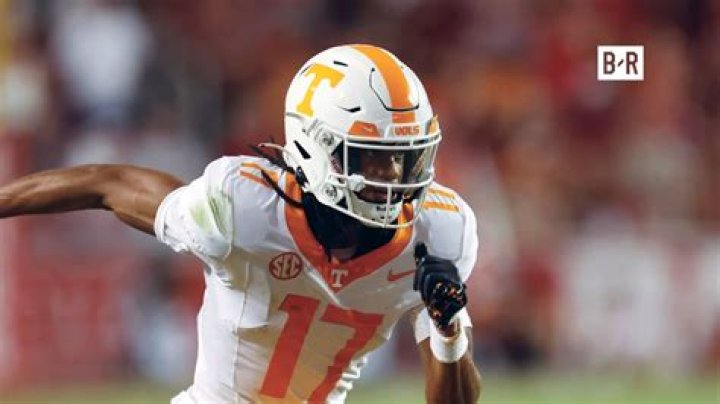 Uncover Details: Jaylen Watson Inks New Contract
