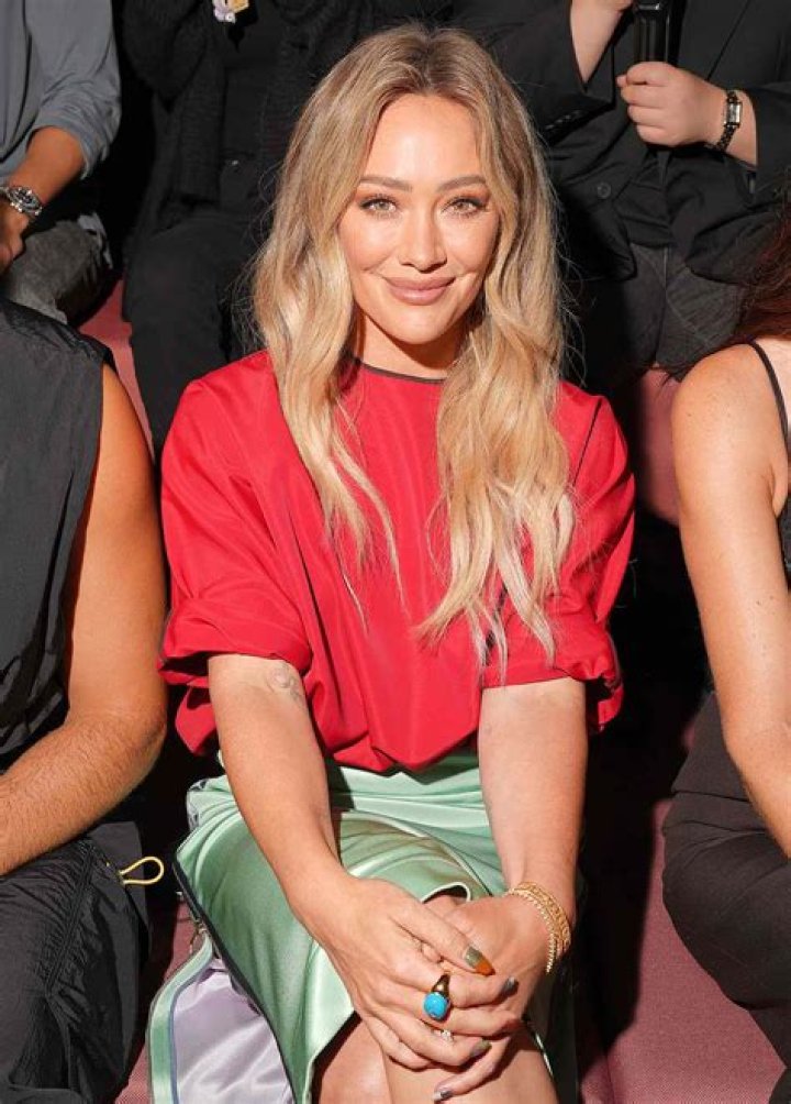 Unveiling The Allure Of Hilary Duff's Butt: A Closer Look