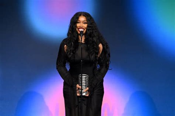 Unveiling The Allure Of SZA's Ass: A Deep Dive Into The Artist's Impact