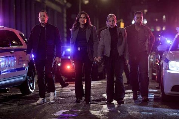 Why Amanda Rollins Said Goodbye To SVU In 2022
